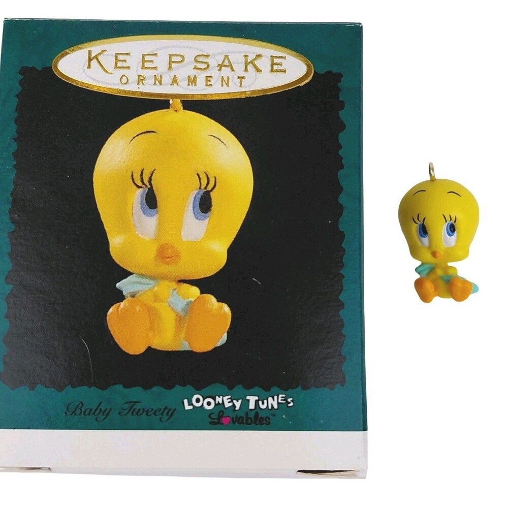 Hallmark Miniature 1996 Tweety Bird Looney Tunes Lovables Christmas Ornament EUC